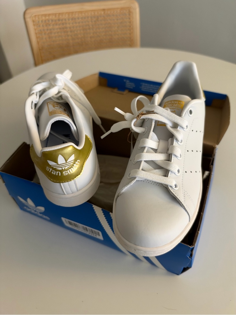 NWT adidas Stan Smith White Gold Metallic